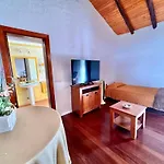 펜션 Guanche 'traditional Canarian House'